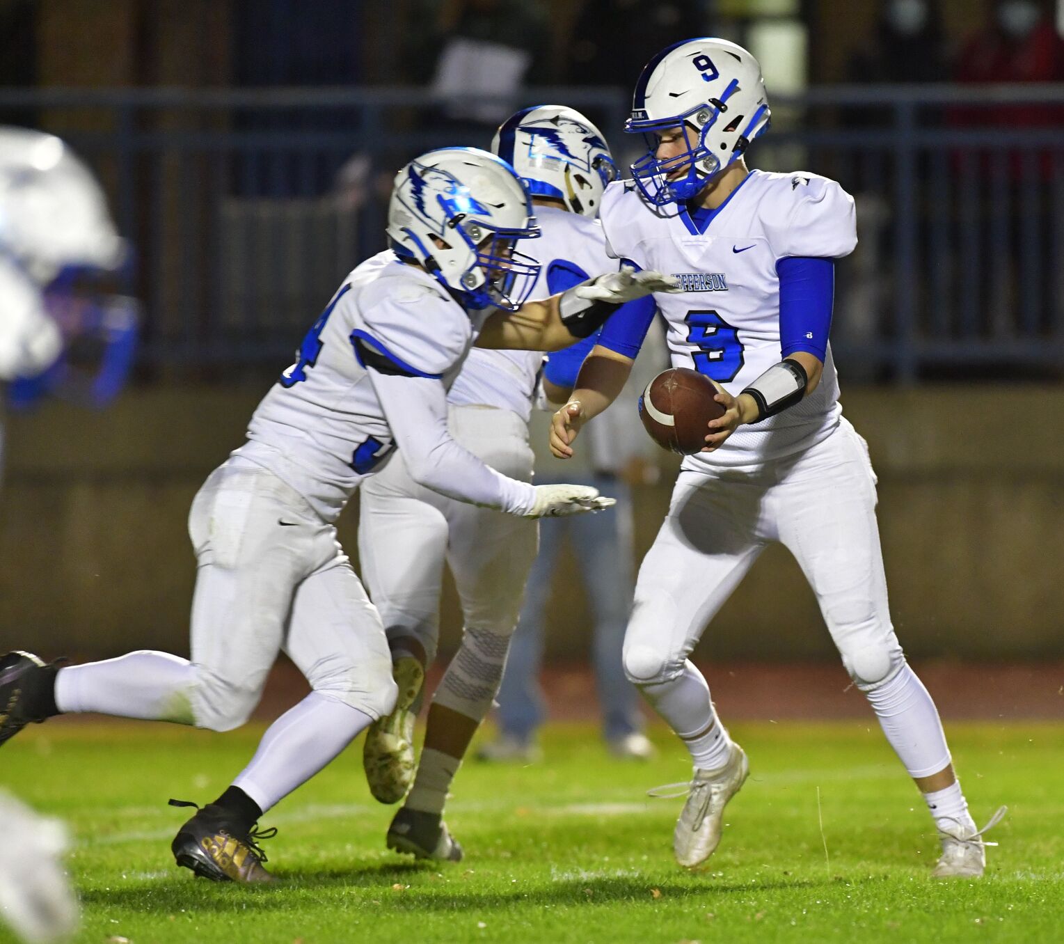 Duchesne vs Jefferson in a Class 2 state quarterfinal football game